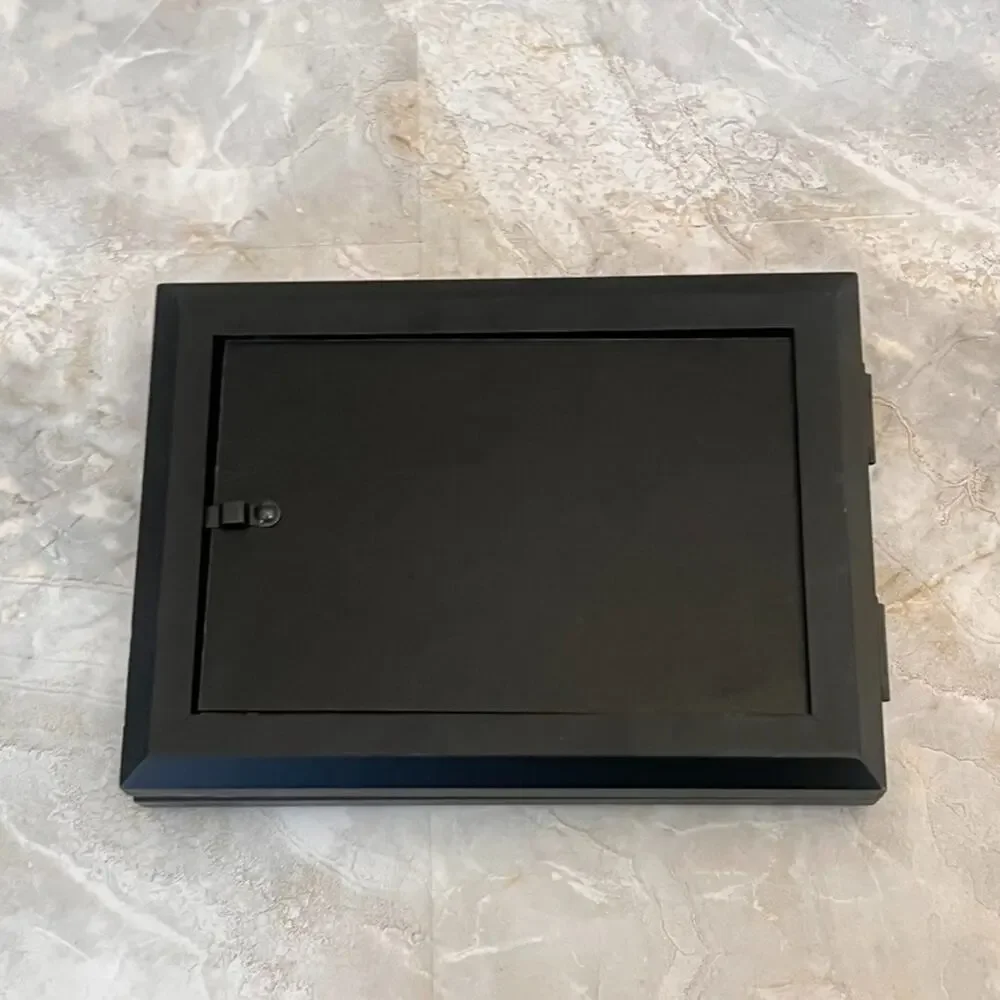 Furio Casual Woods Hinged Black Picture Frame Fits Two 4 x 6 Photos